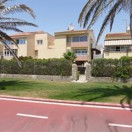 Don Paco - Front Line Of The Apartment Roquetas de Mar