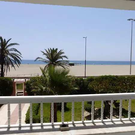 Appartement Don Paco - Front Line Of The